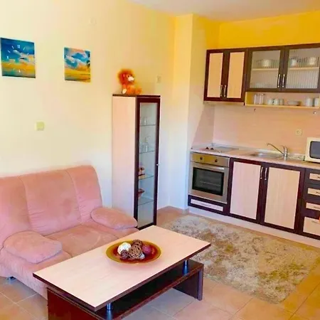 Summer Dreams -apartcomplex 3* Sluneční pobřeží