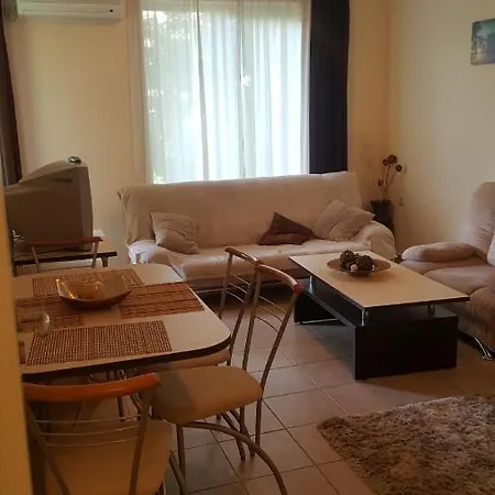 Summer Dreams -apartcomplex Aparthotel 3*