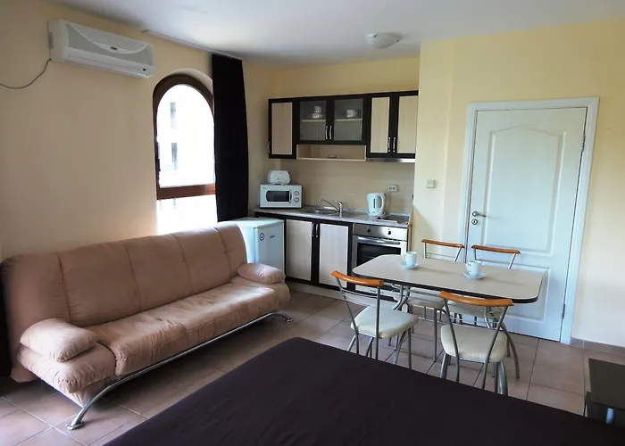 Summer Dreams -apartcomplex Slantschew brjag